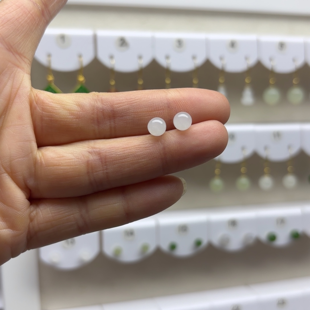 和田玉银S925镶嵌耳饰6mm