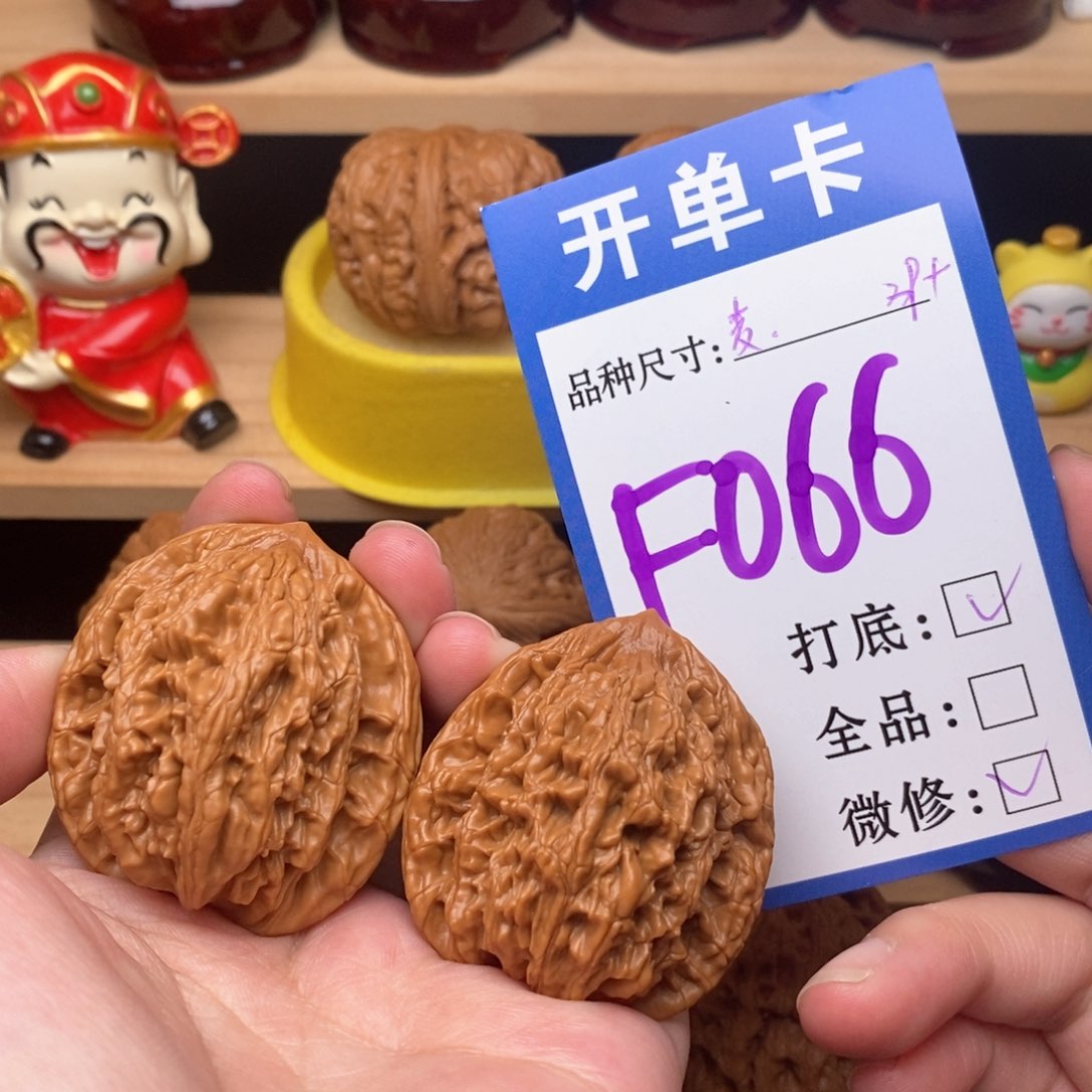 文玩核桃把件麦虎39