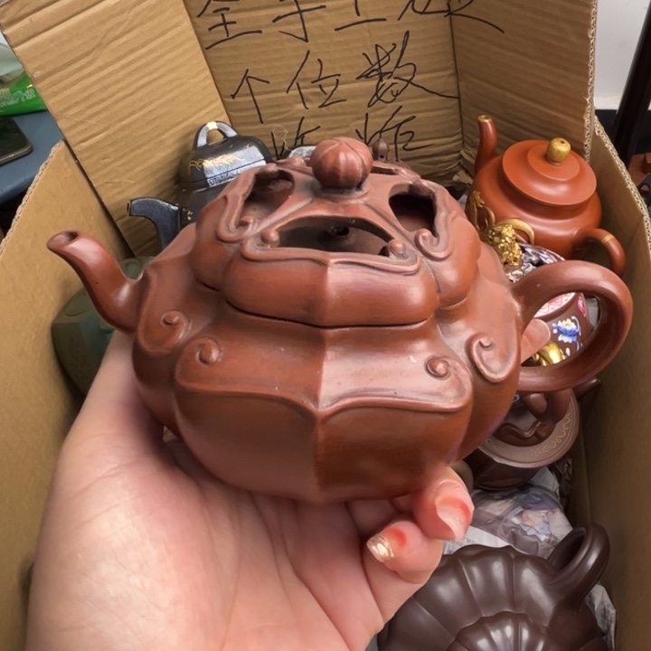茶壶段泥紫砂壶的造型