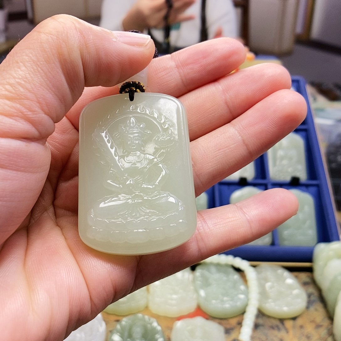 和田玉颈饰未镶嵌悟*空