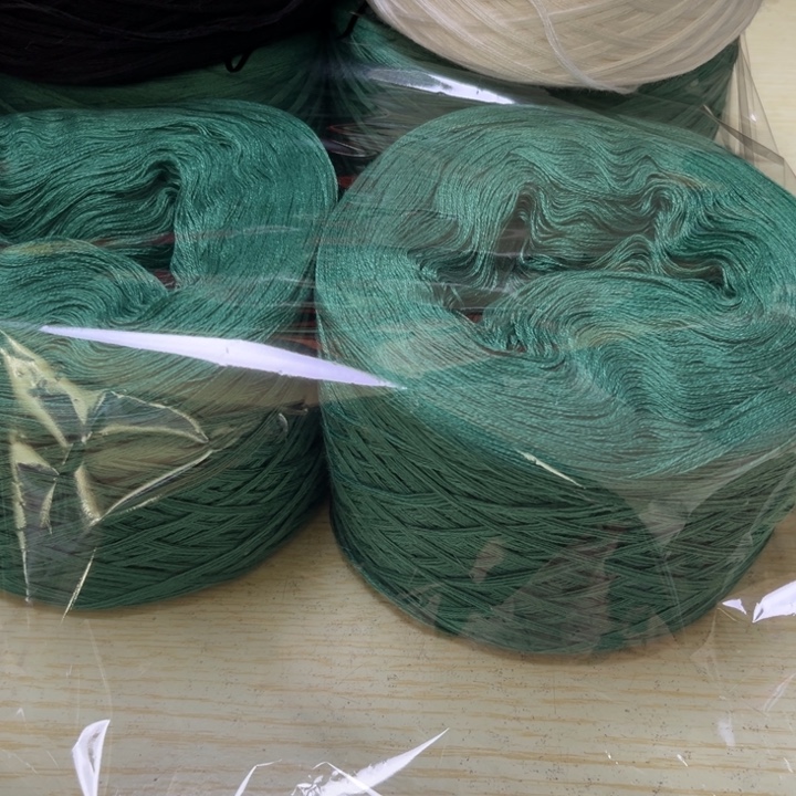 羊毛混纺浅墨绿三斤黑白各一