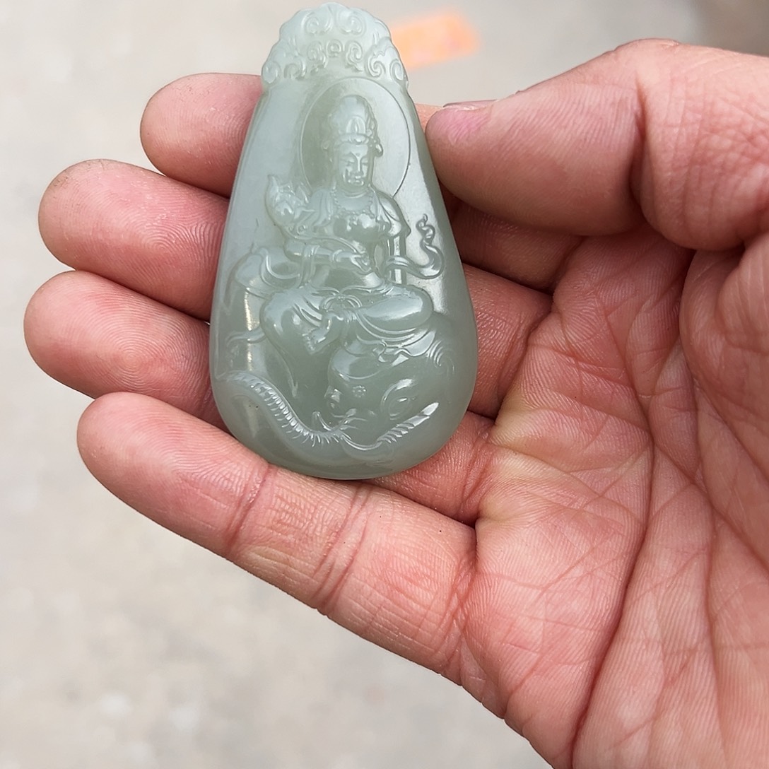 和田玉吊坠未镶嵌