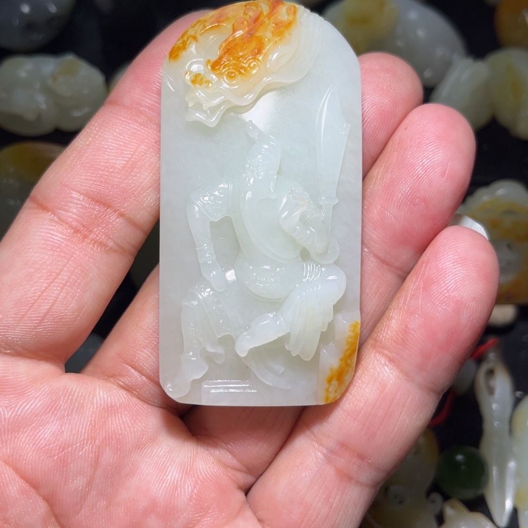 和田玉颈饰未镶嵌渡**身