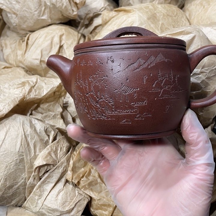 紫砂茶壶大家都喜欢的一把紫砂壶。