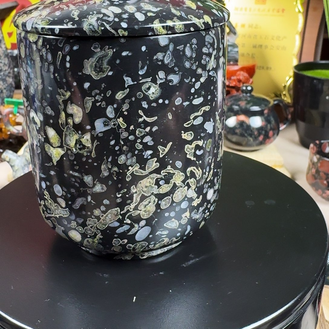 清***8梅花玉精品茶周边