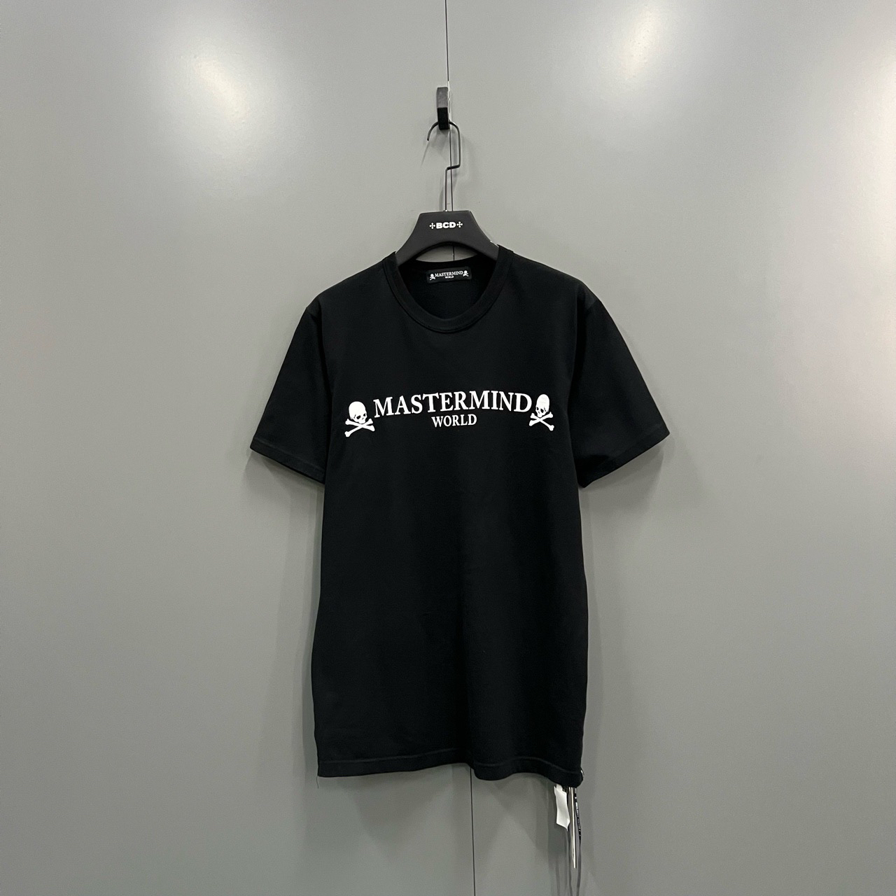 95新  (cc) MMj黑色骷髅字母印花短袖 L码bc014273