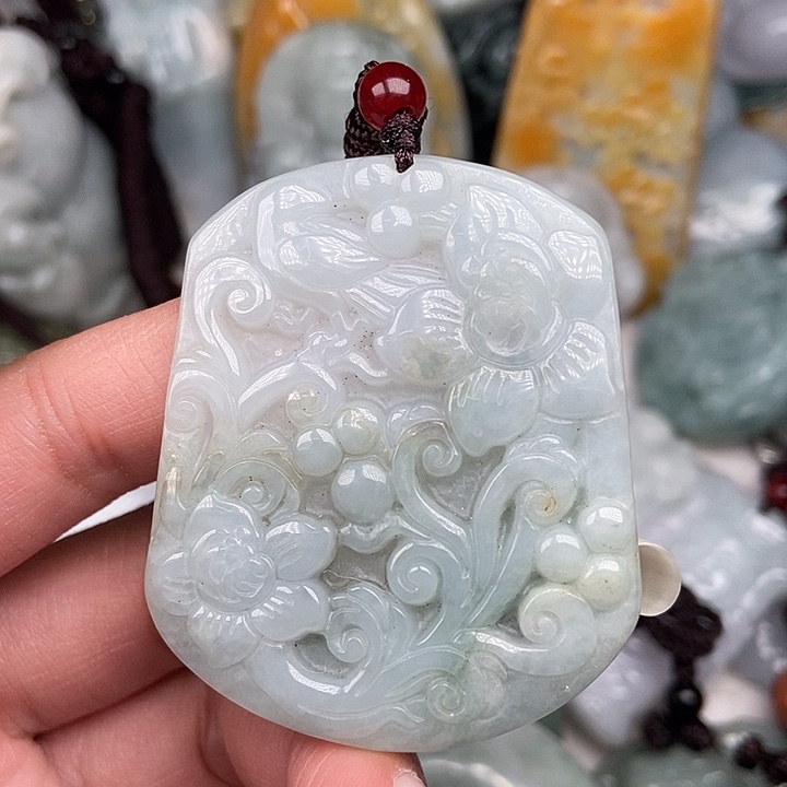 颈饰未镶嵌翡翠翡翠