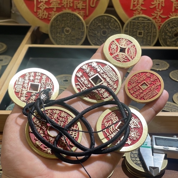 铜现代仿制工艺品