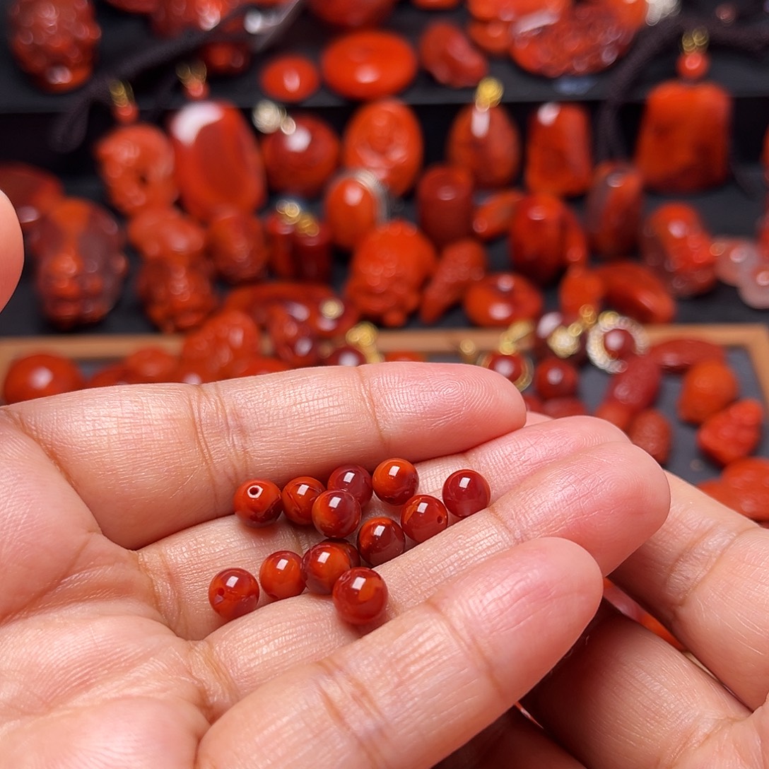 Z***D南红玛瑙未镶嵌配饰配饰