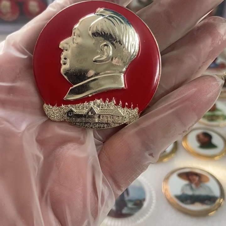 金***猴有机玻璃红色收藏028