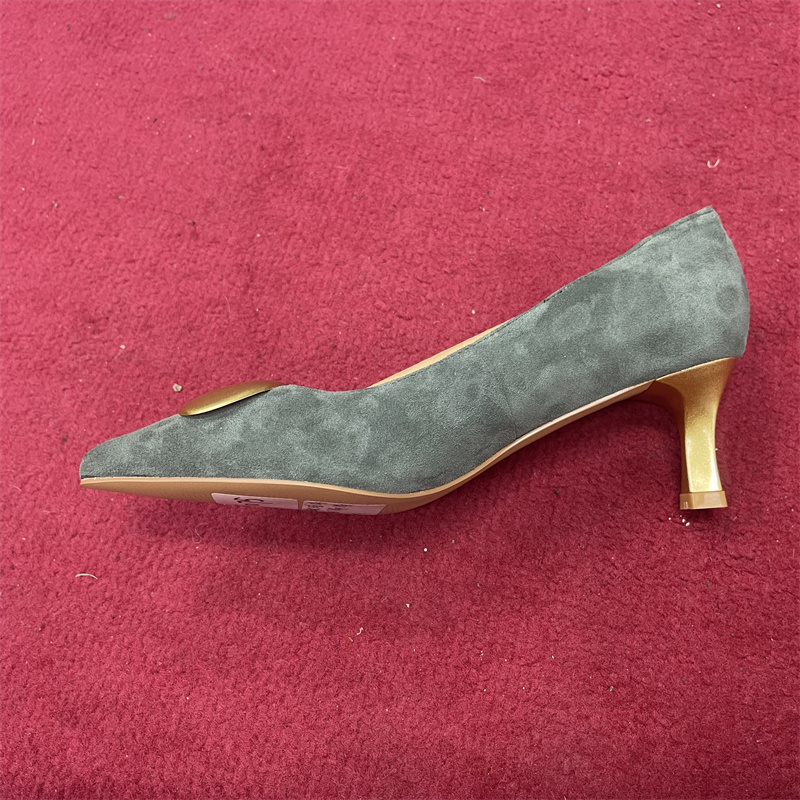 24年新款女鞋外穿低跟百搭双色潮流时尚单鞋休闲女士尖头低帮鞋