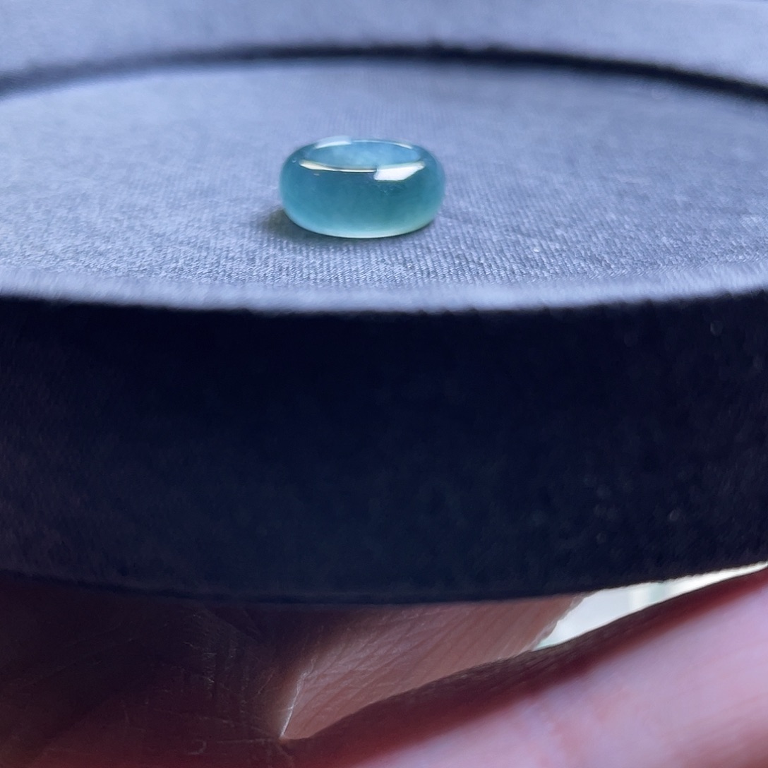 翡翠散珠天然A货翡翠内径10.1跑环一颗