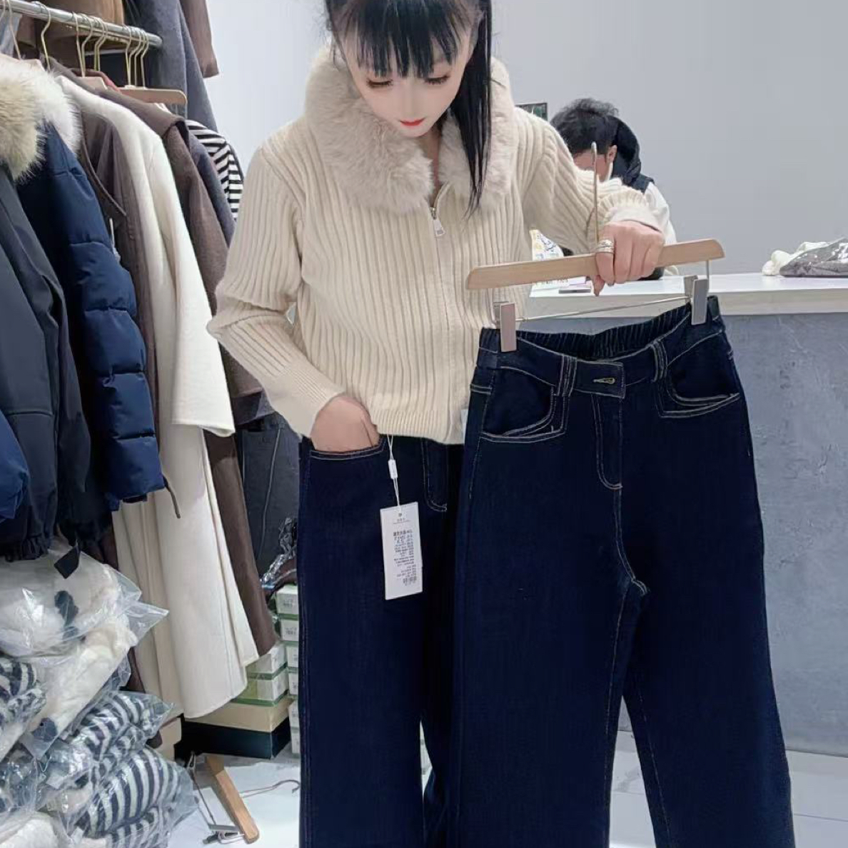 6712冬季加绒加厚牛仔裤