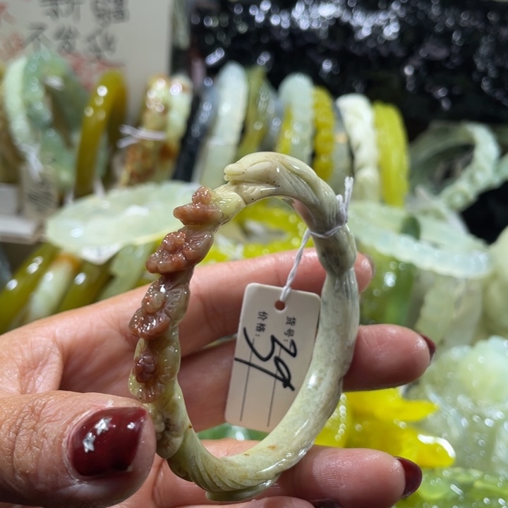 岫玉未镶嵌手镯53