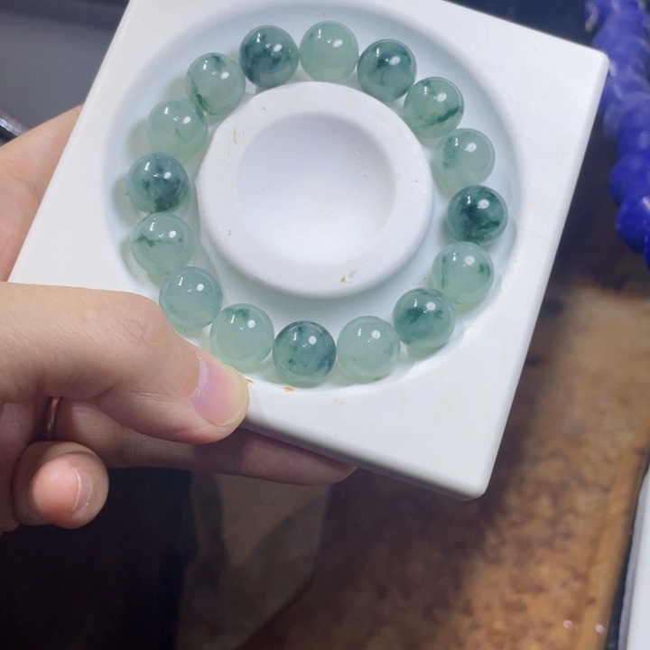 R***n翡翠散珠边角料缅甸翡翠Ａ货珠子