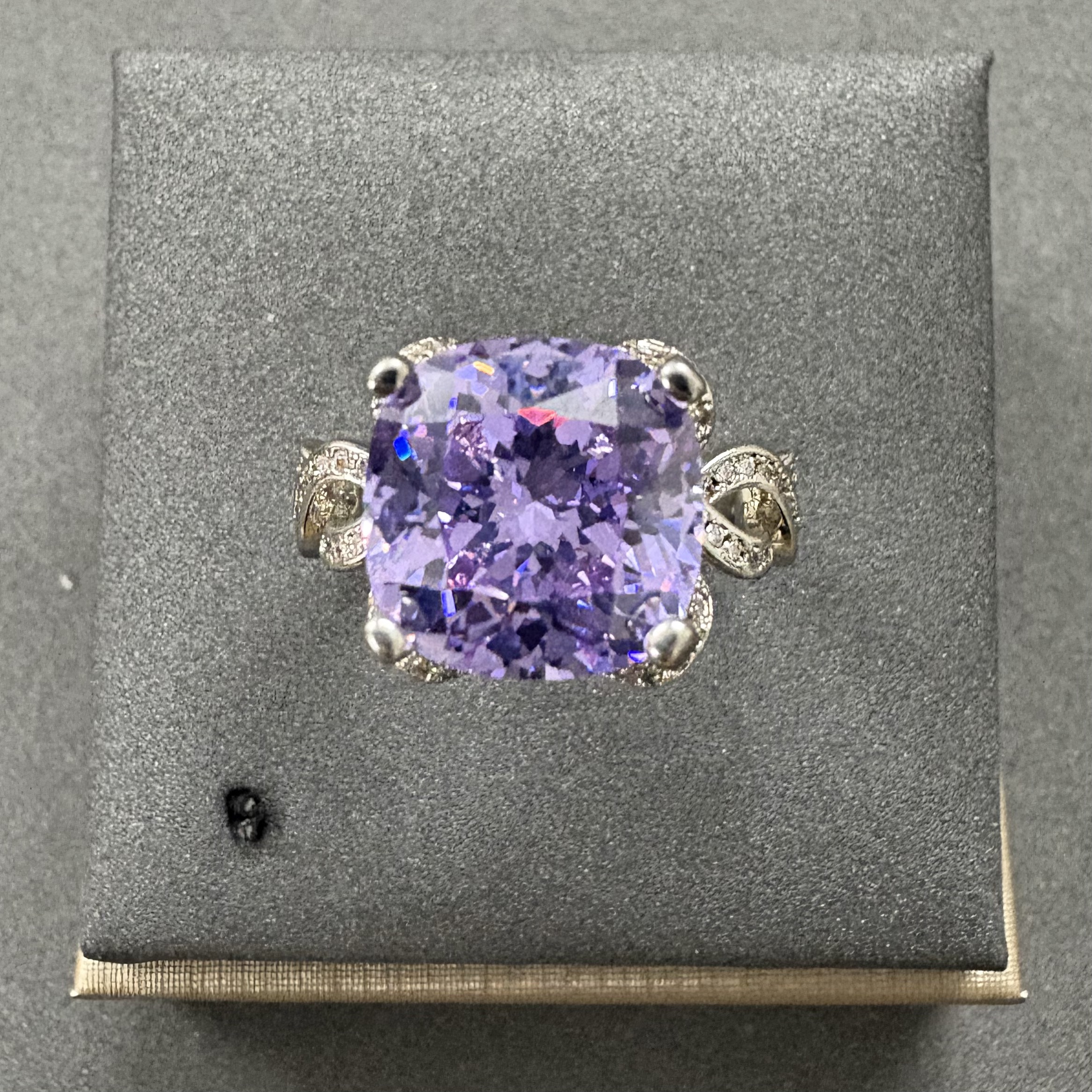 【高级定制】高奢典藏级紫色蓝宝石戒指020