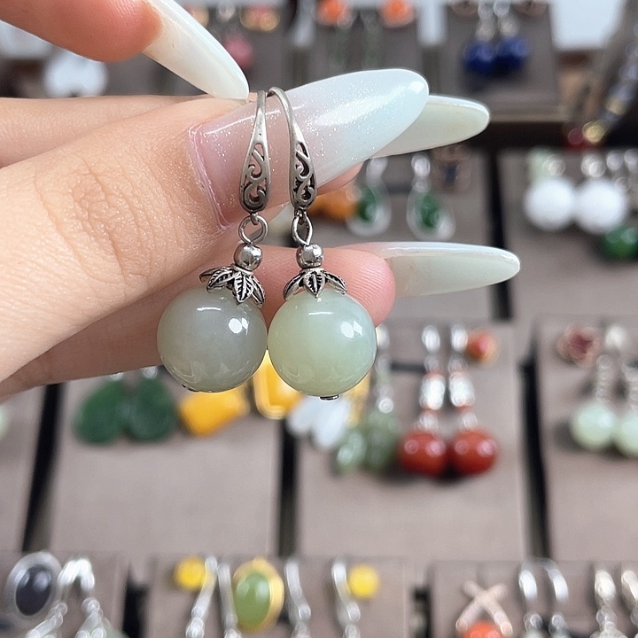 和田玉银S925镶嵌耳饰12左右浅色