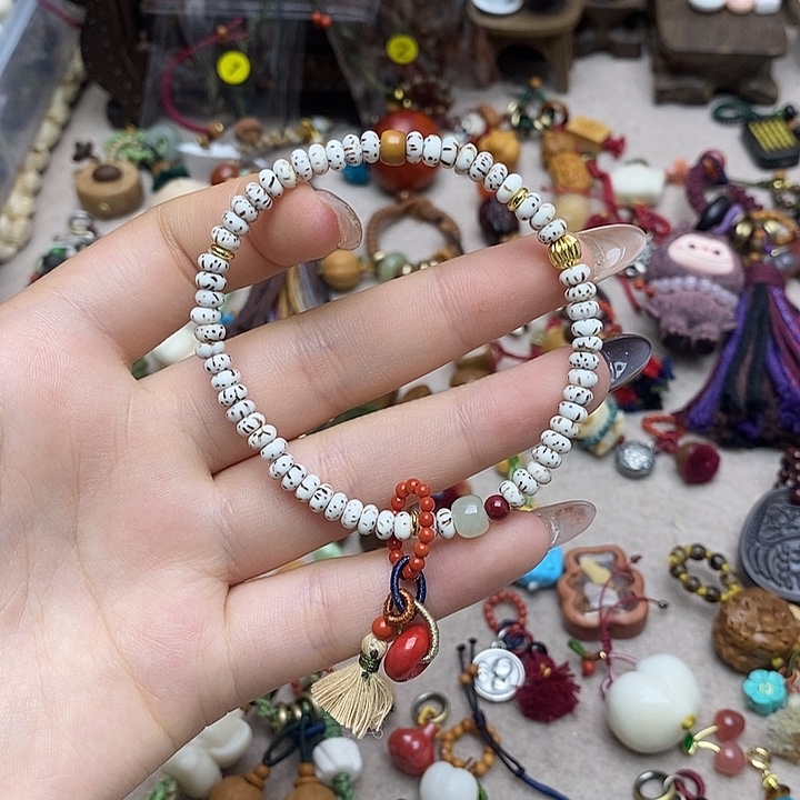 星月菩提手串平安扣