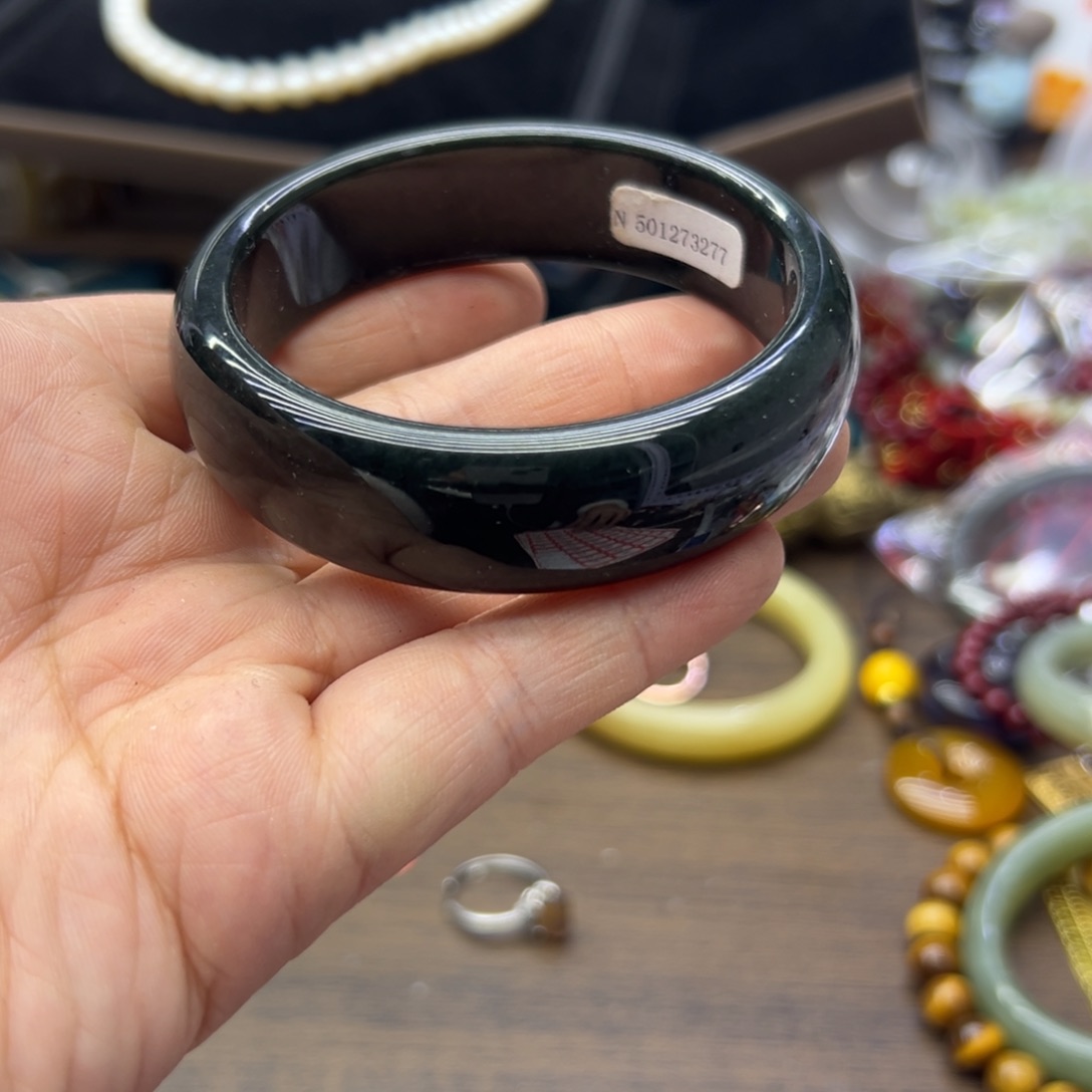 和田玉未镶嵌手镯58.6圈围125