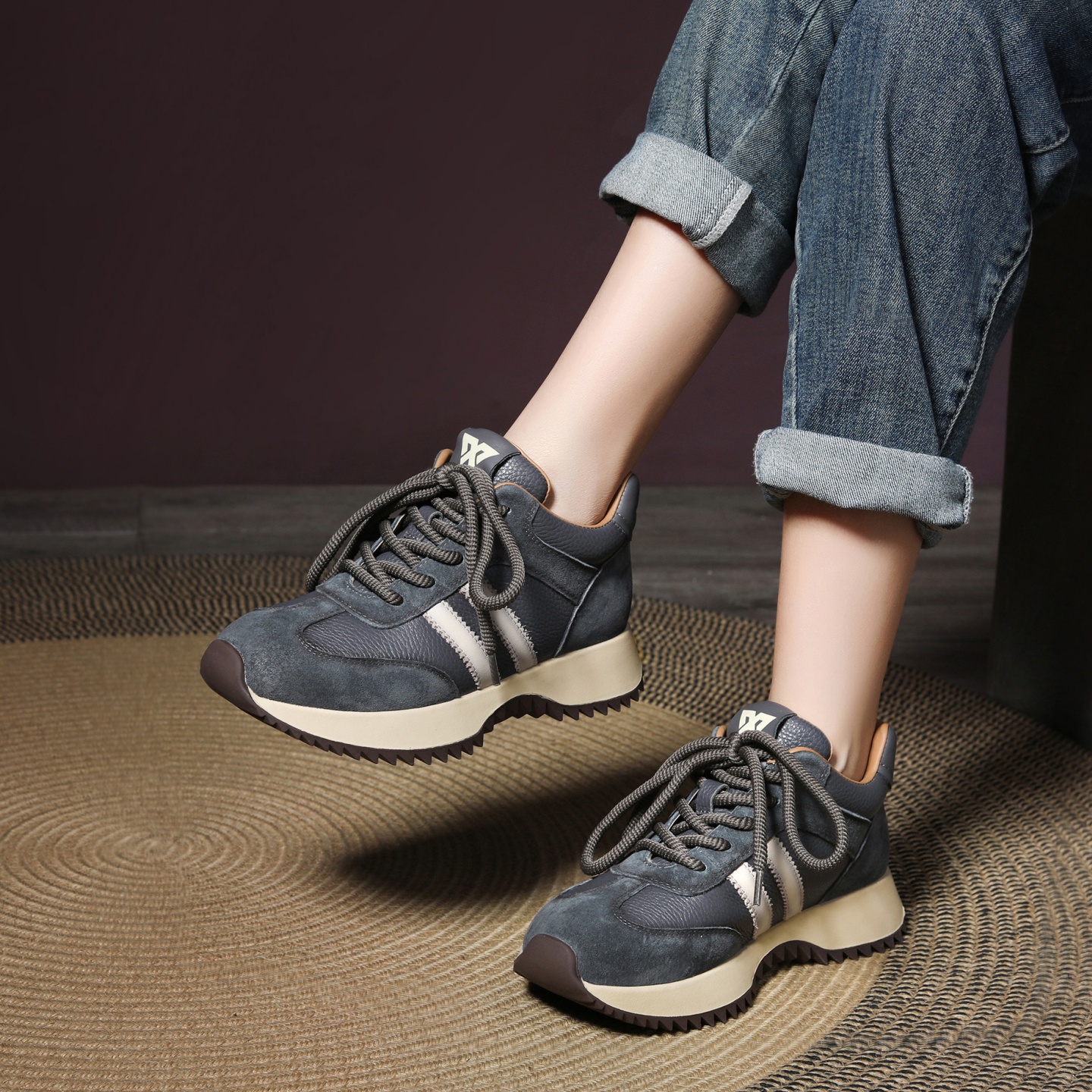 2066N头层牛皮保暖加绒防滑秋冬棉鞋休闲阿甘女鞋时尚ins