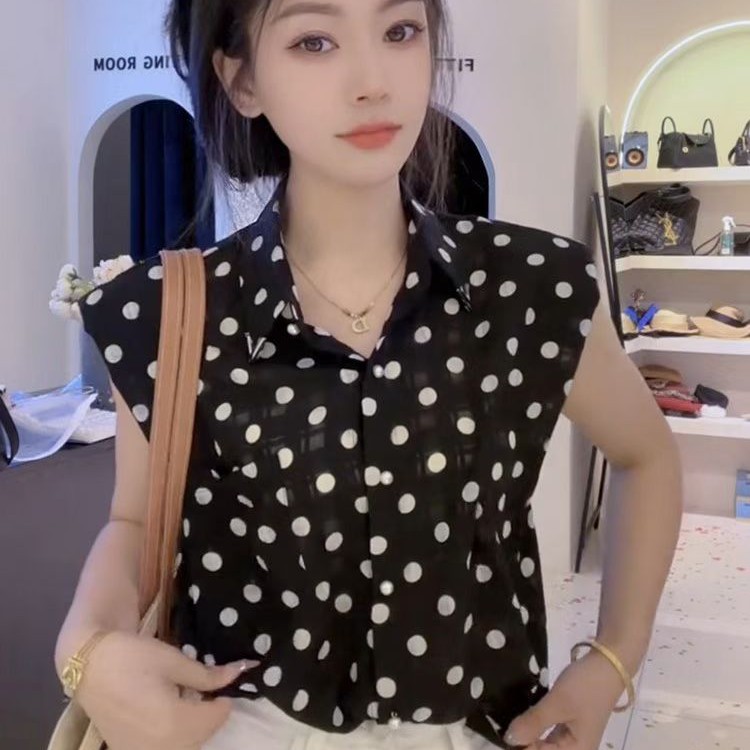 复古波点翻领无袖衬衫女装夏季新款宽松显瘦时尚小衫百搭上衣