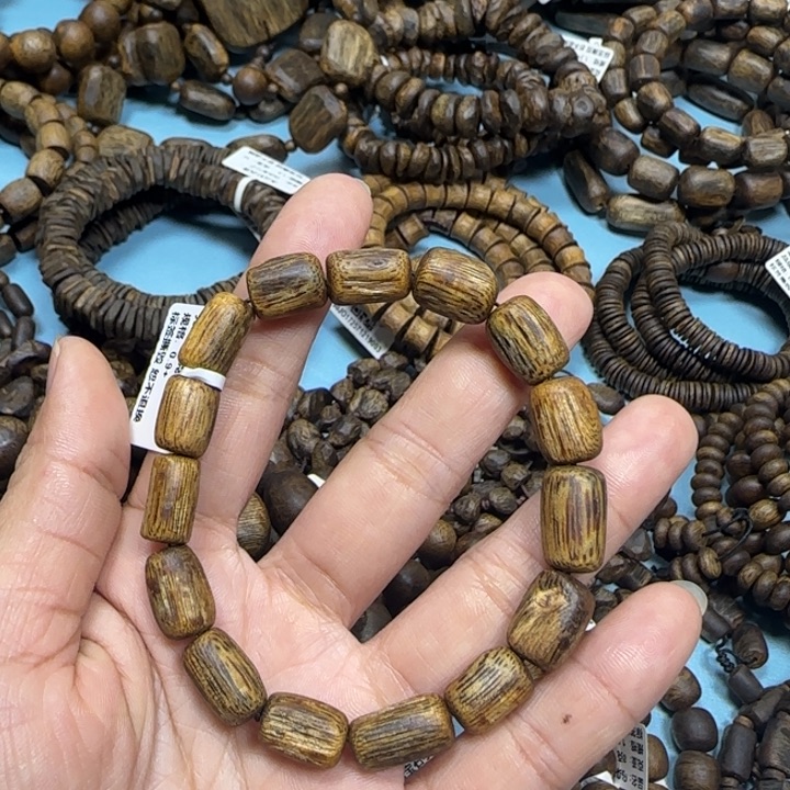 沉香手串陆河多样性发货一条