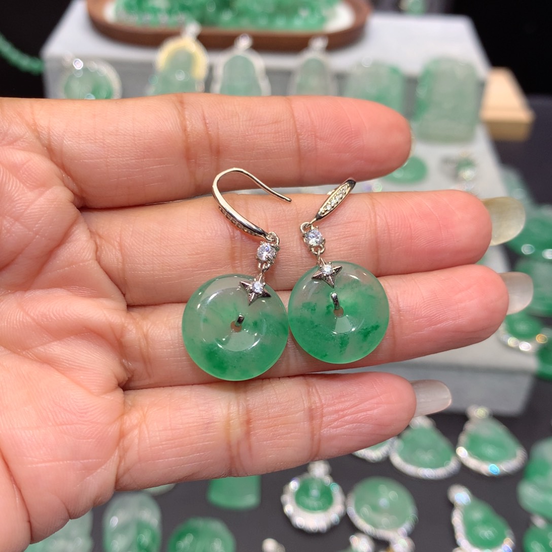 颈饰银S925镶嵌石英质玉