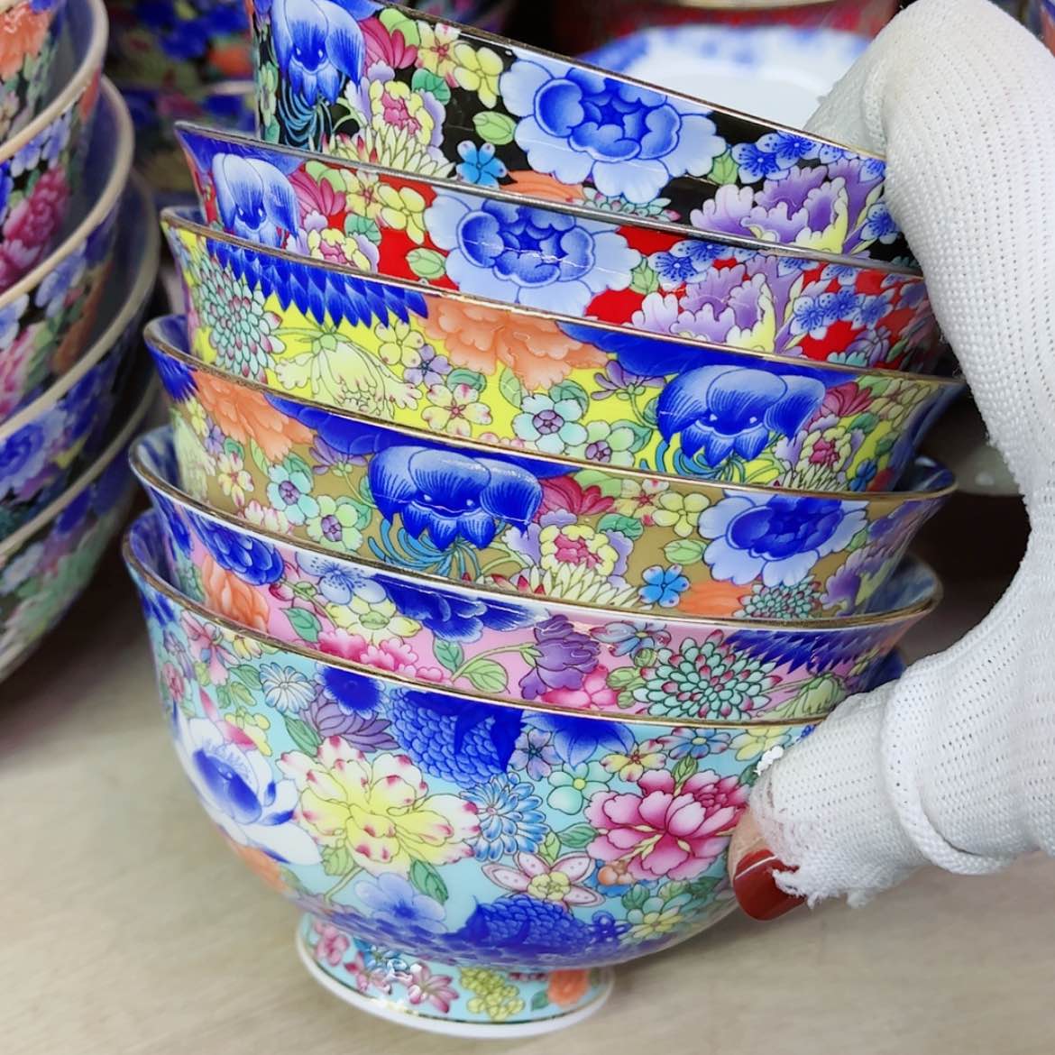 【闪购商品】骨瓷4.5寸6个………………………………