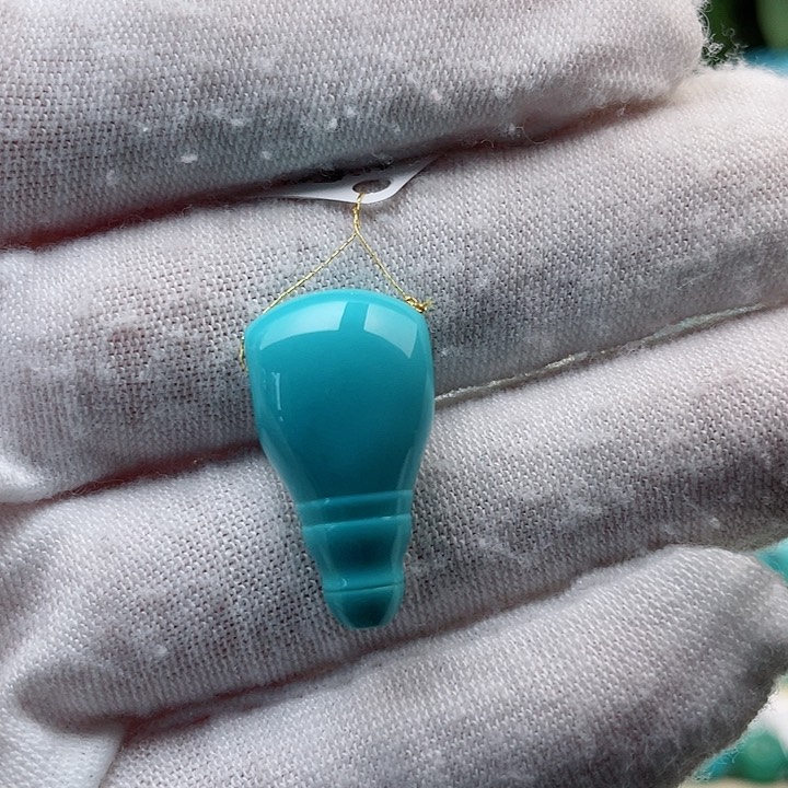 绿松石配饰未镶嵌