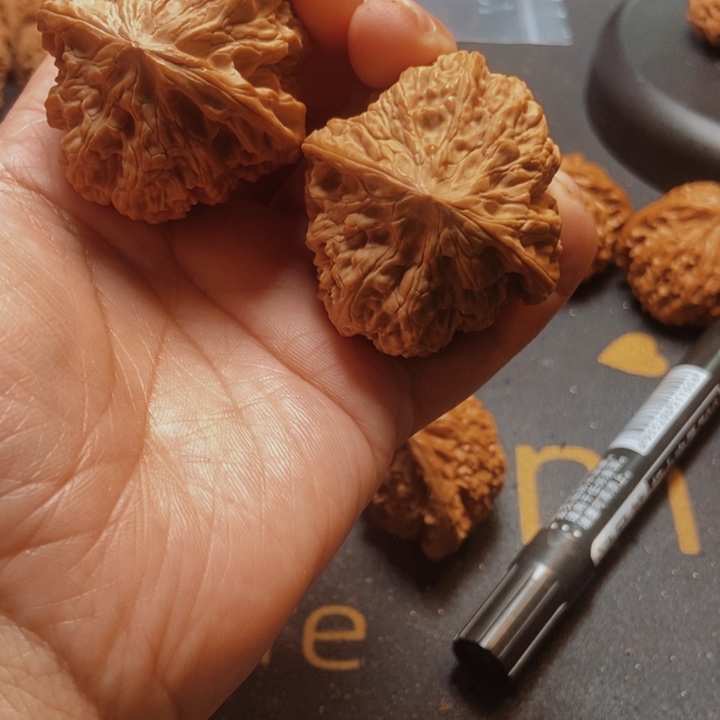 文玩核桃吊坠文玩37