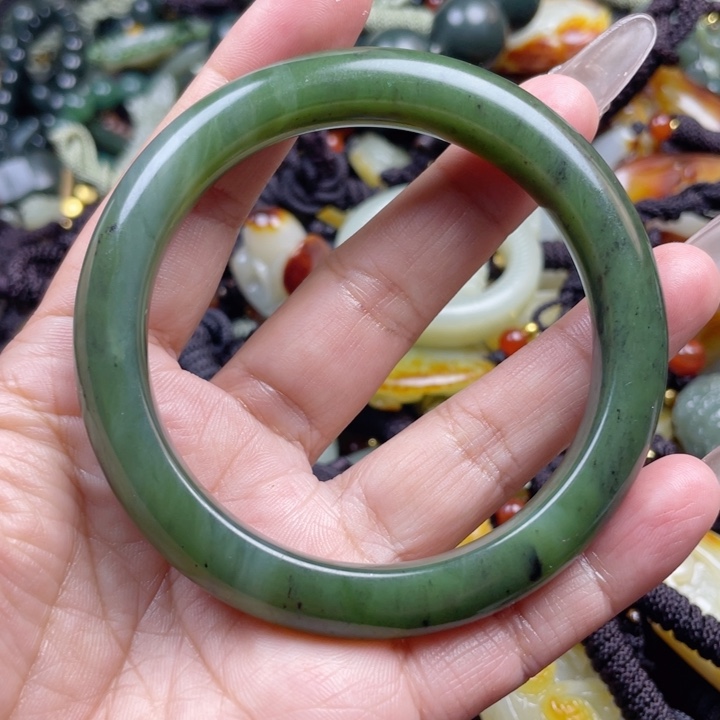 和田玉颈饰未镶嵌57