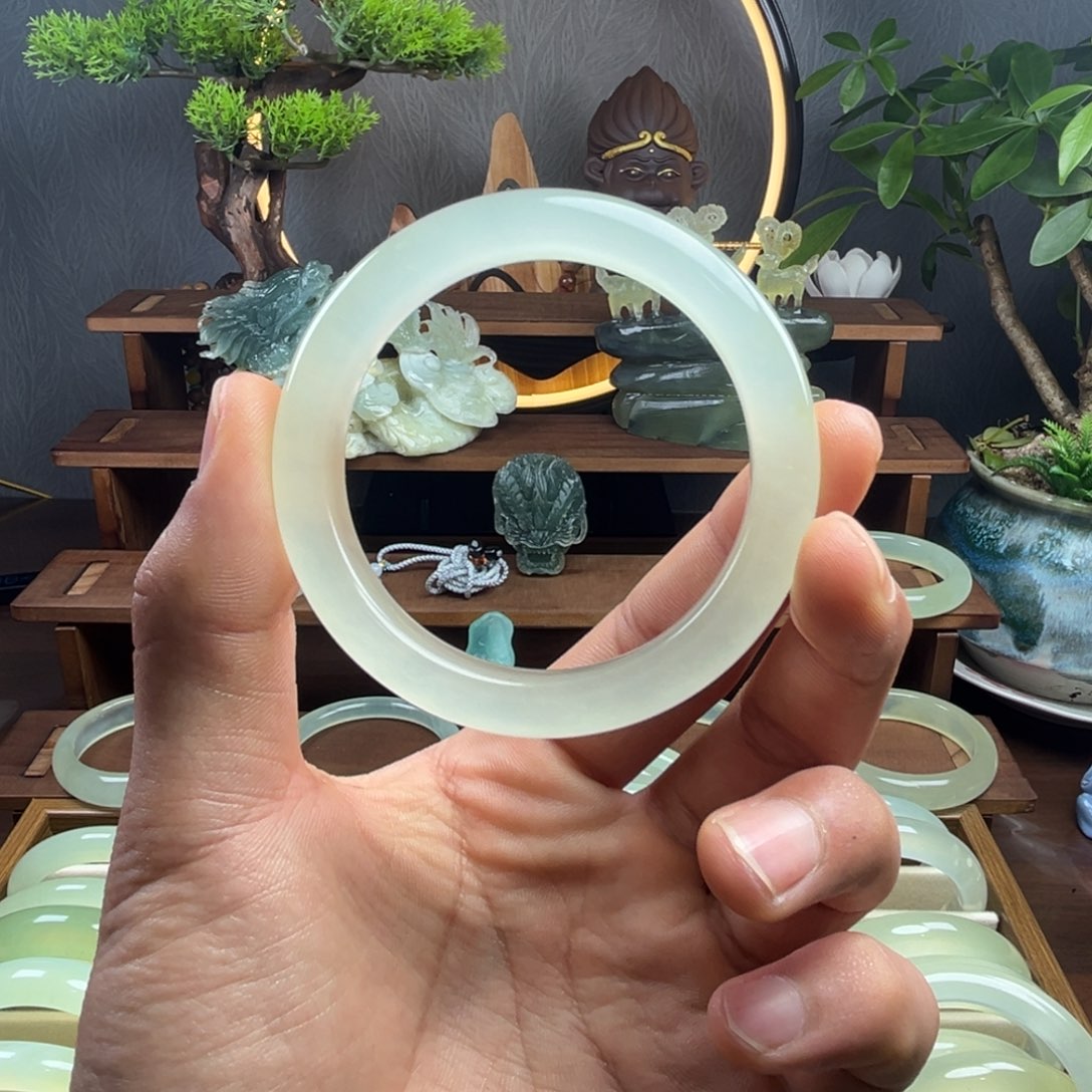 @***人蛇纹石玉未镶嵌手镯111111111111