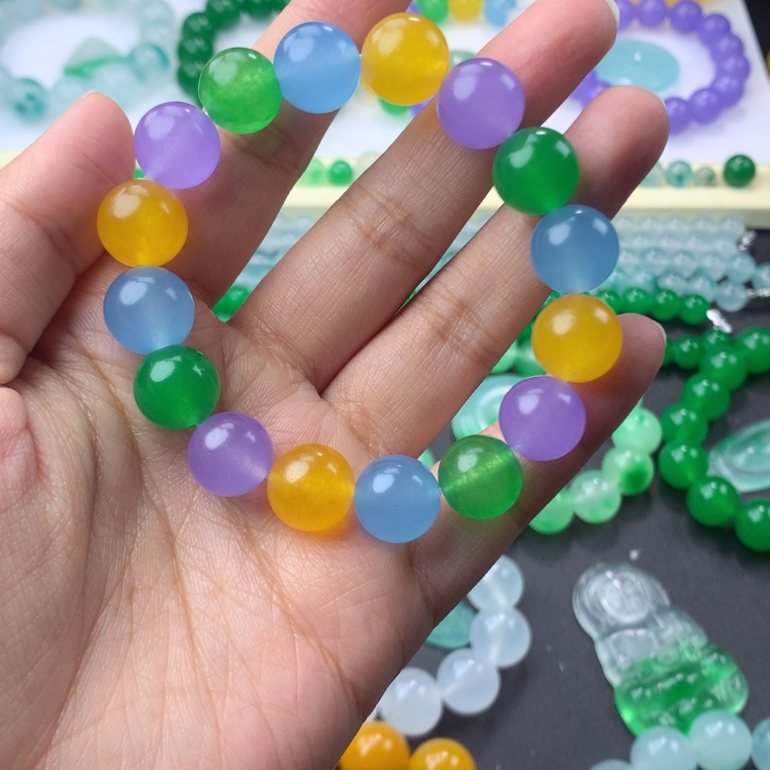 雁***您翡翠散珠散珠手串