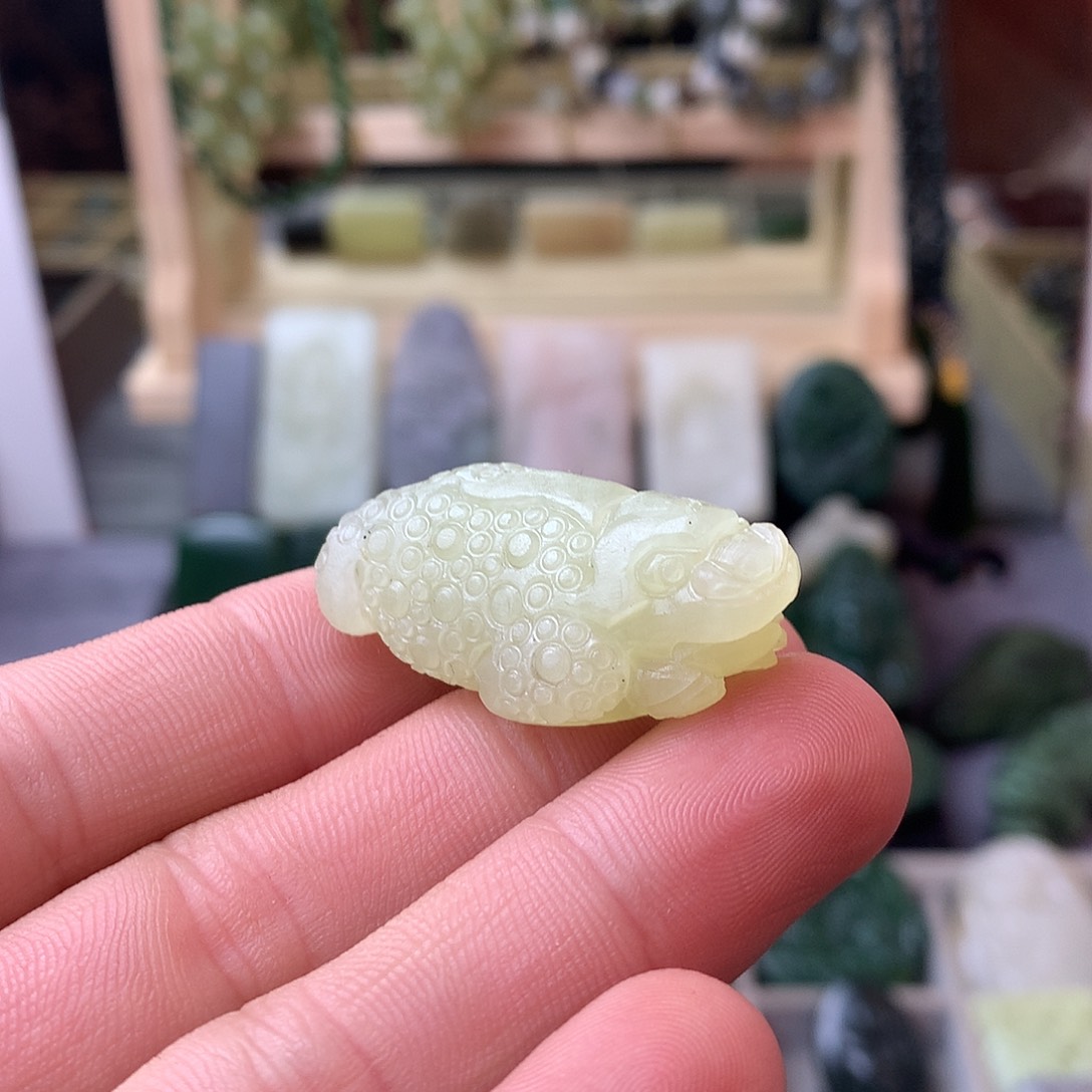 和田玉未镶嵌吊坠(不含链)