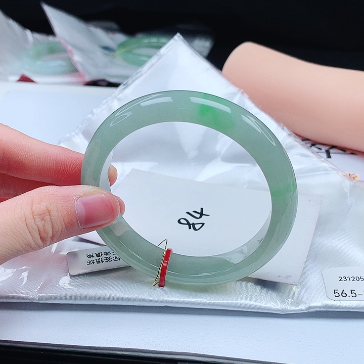 翡翠手镯未镶嵌缅甸天然a货手镯56+