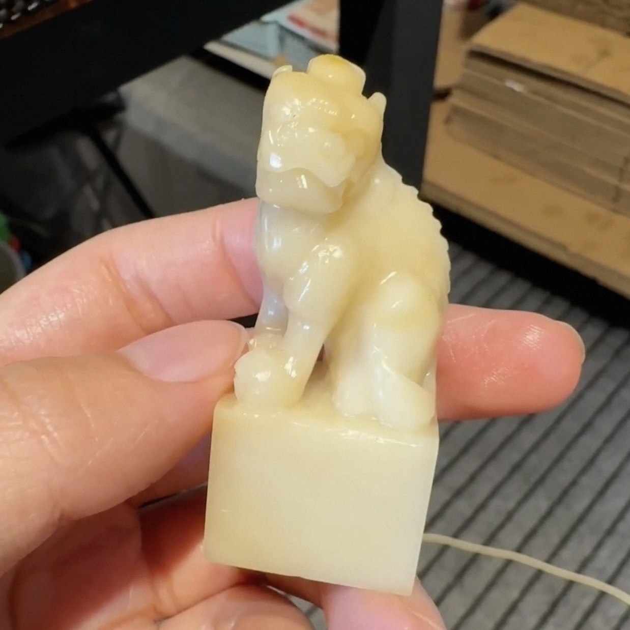 寿山芙蓉石/貔恘瑞兽。尺寸5.5-2.3-2.3厘米