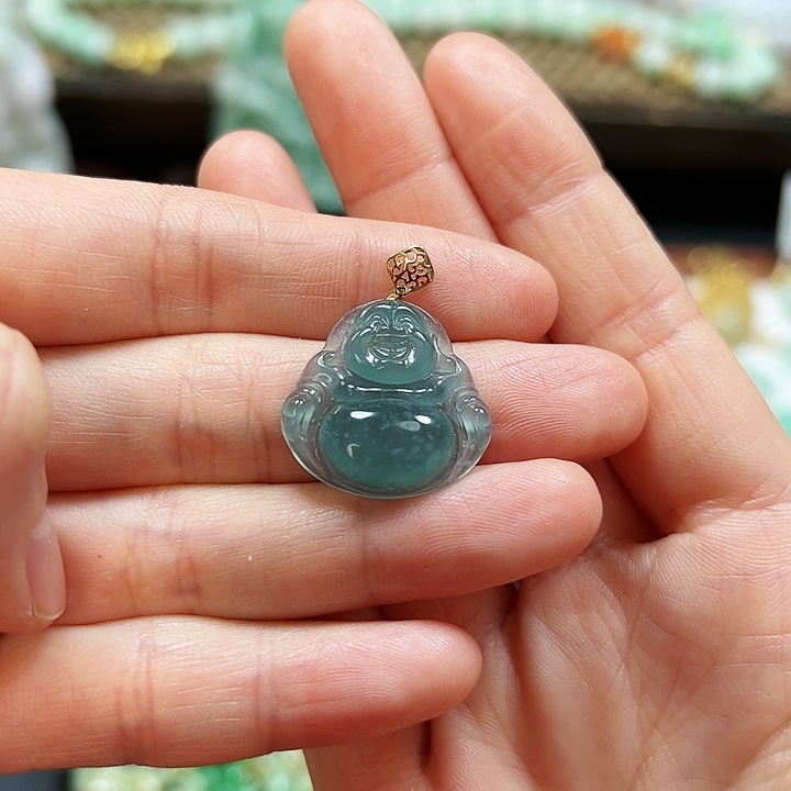 翡翠颈饰18K金镶嵌吊坠