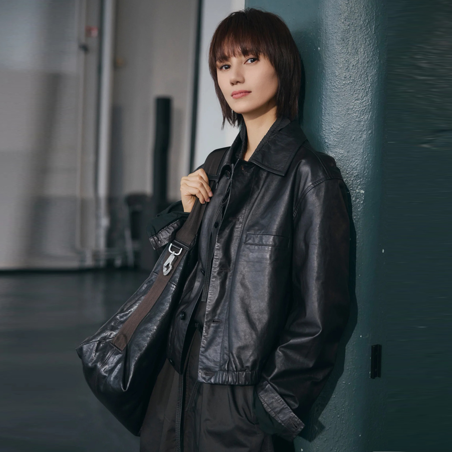 袁泉同款牛皮真皮2025年新款皮衣女高级气质宽松皮夹克外套