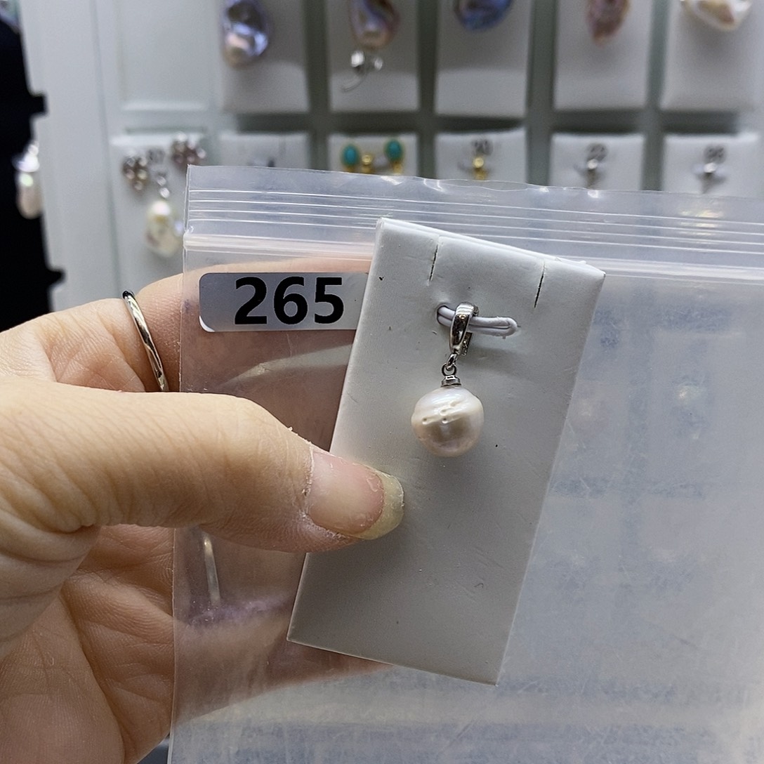 颈饰合金淡水珍珠