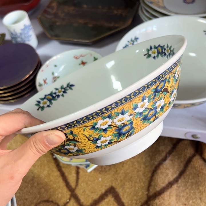 盖碗瓷器直播放漏中