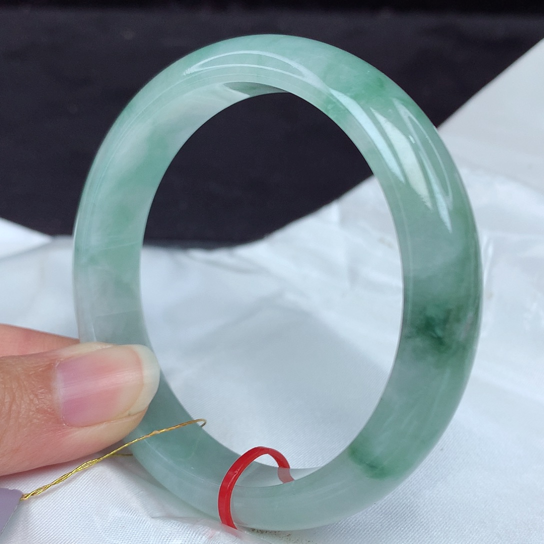 翡翠手镯未镶嵌58圈0172