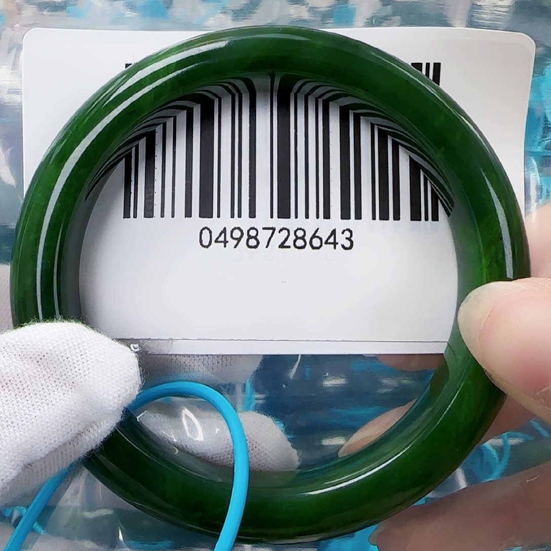 和田玉（碧玉）手镯未镶嵌5859微瑕