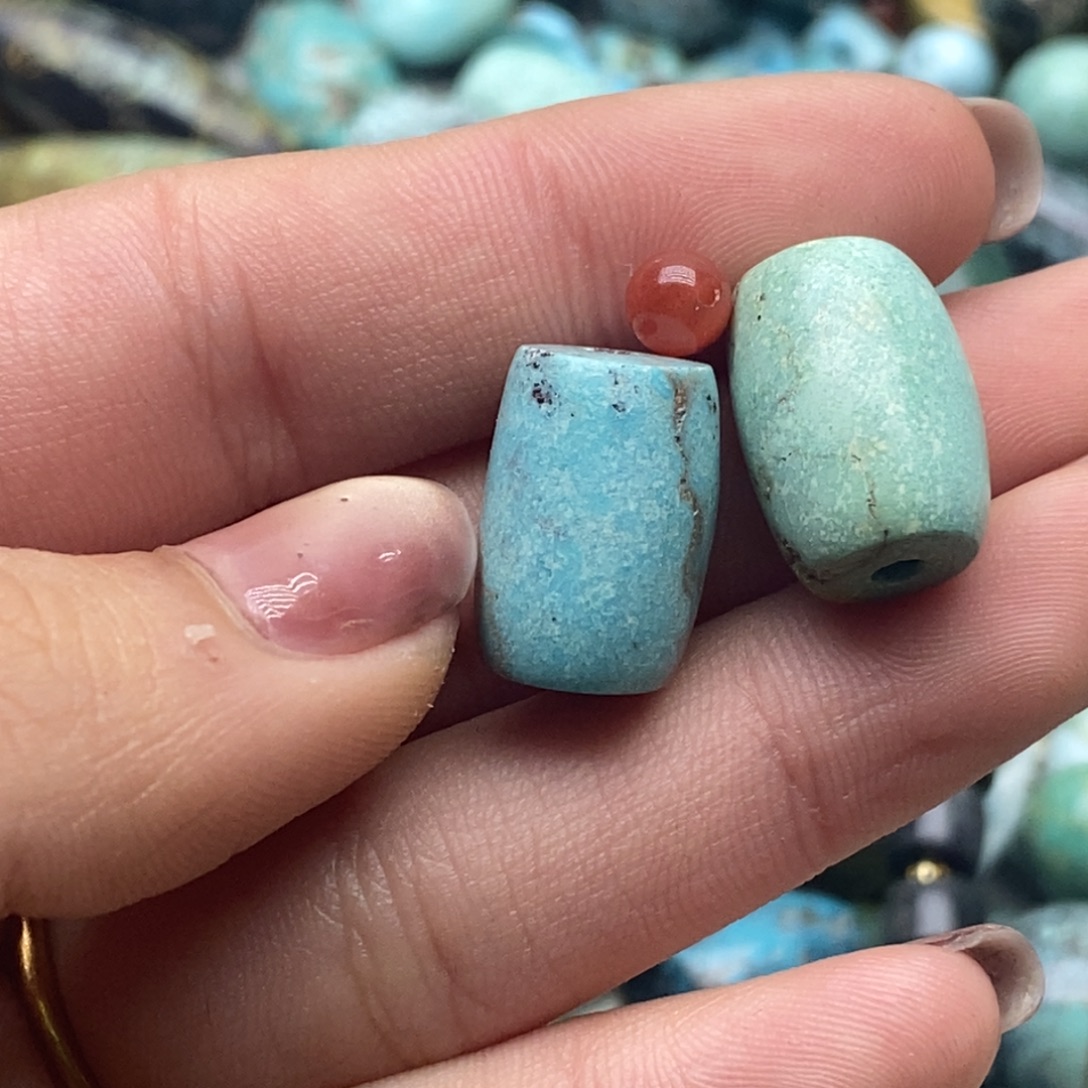 南红玛瑙未镶嵌珠宝奇石