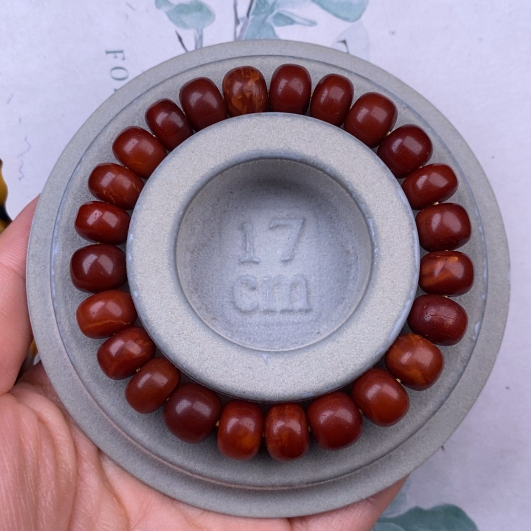 蜜蜡裸石未镶嵌蜜蜡