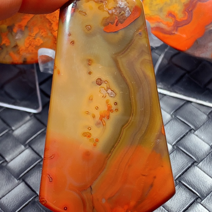 玛瑙/玉髓颈饰未镶嵌荷