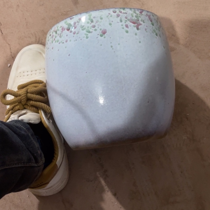 紫砂花盆口径20高度20一只小瑕疵