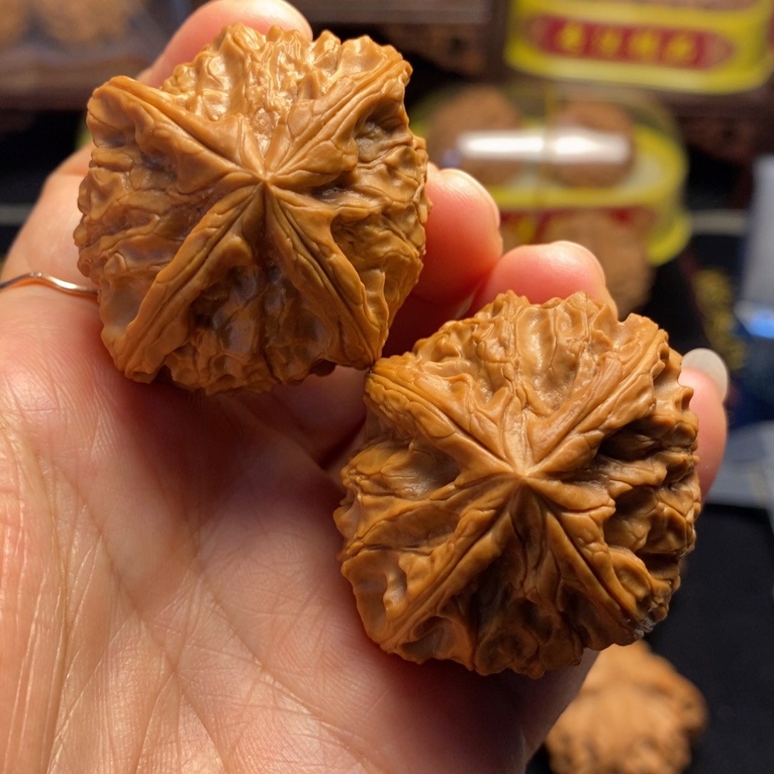 把件桃核锦鸿4棱42