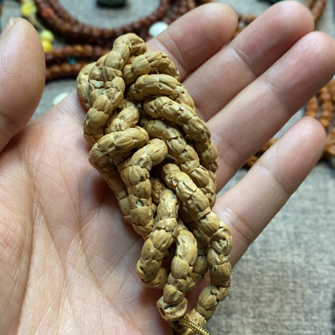 吊坠柏香籽/百香籽热振几何大肠