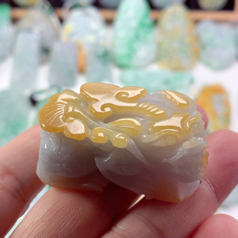 【闪购商品】翡翠吊坠(不含链)未镶嵌