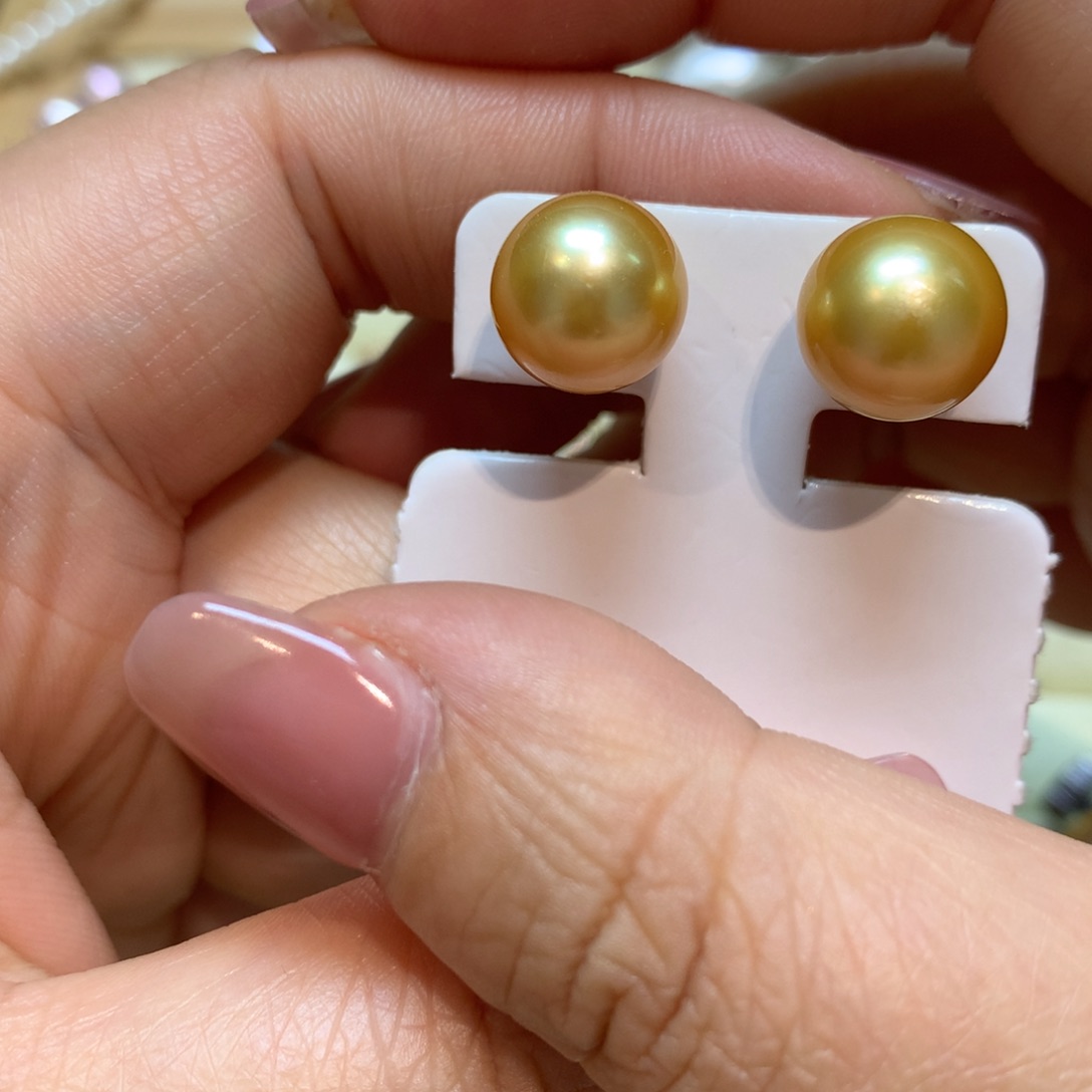 海水珍珠耳饰18K金镶嵌